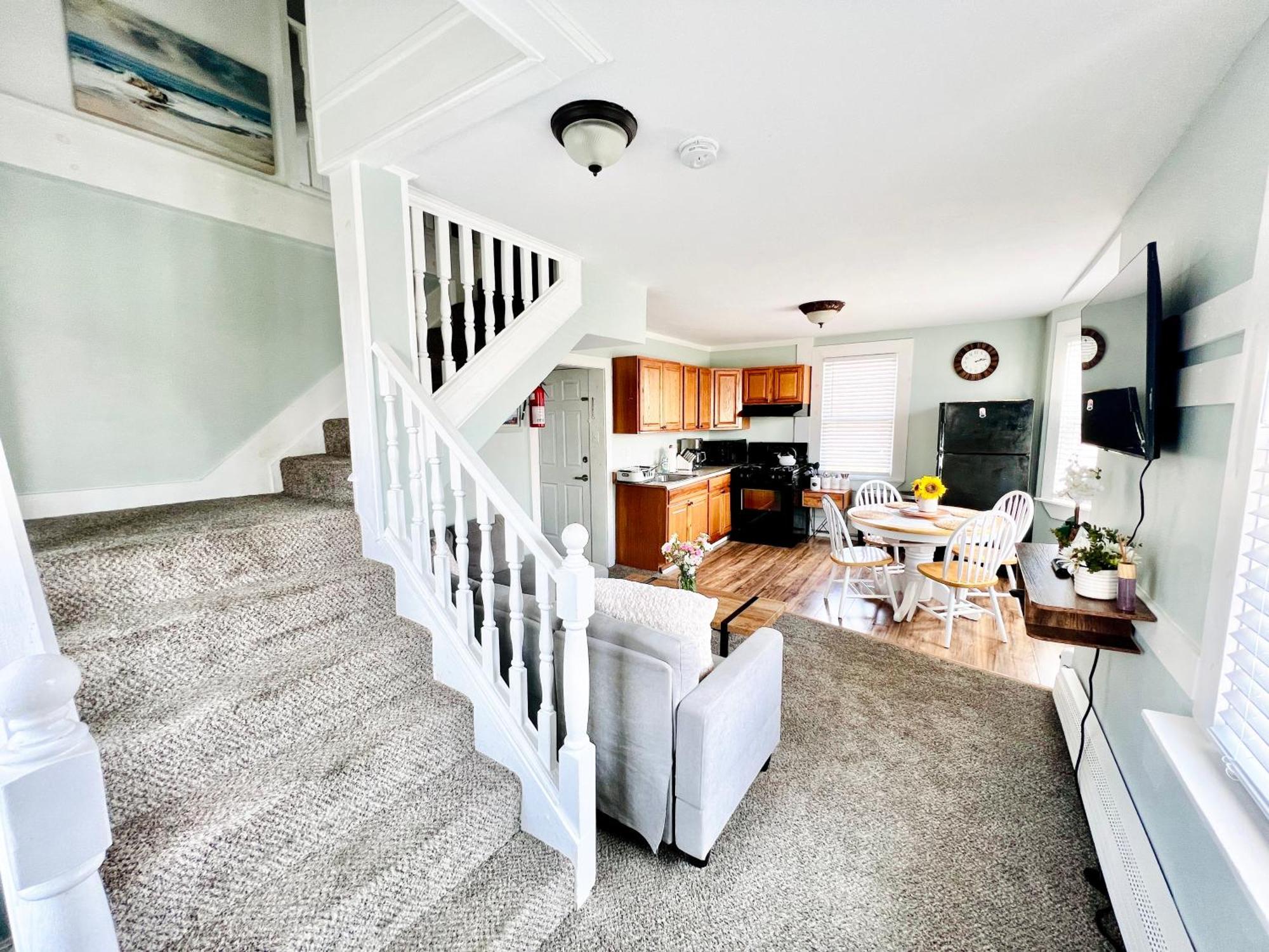 Entire Lovely 3 Bedroom, 2 Bathroom Apartment! 1 Block To The Beach And Boardwalk! Wildwood Eksteriør bilde